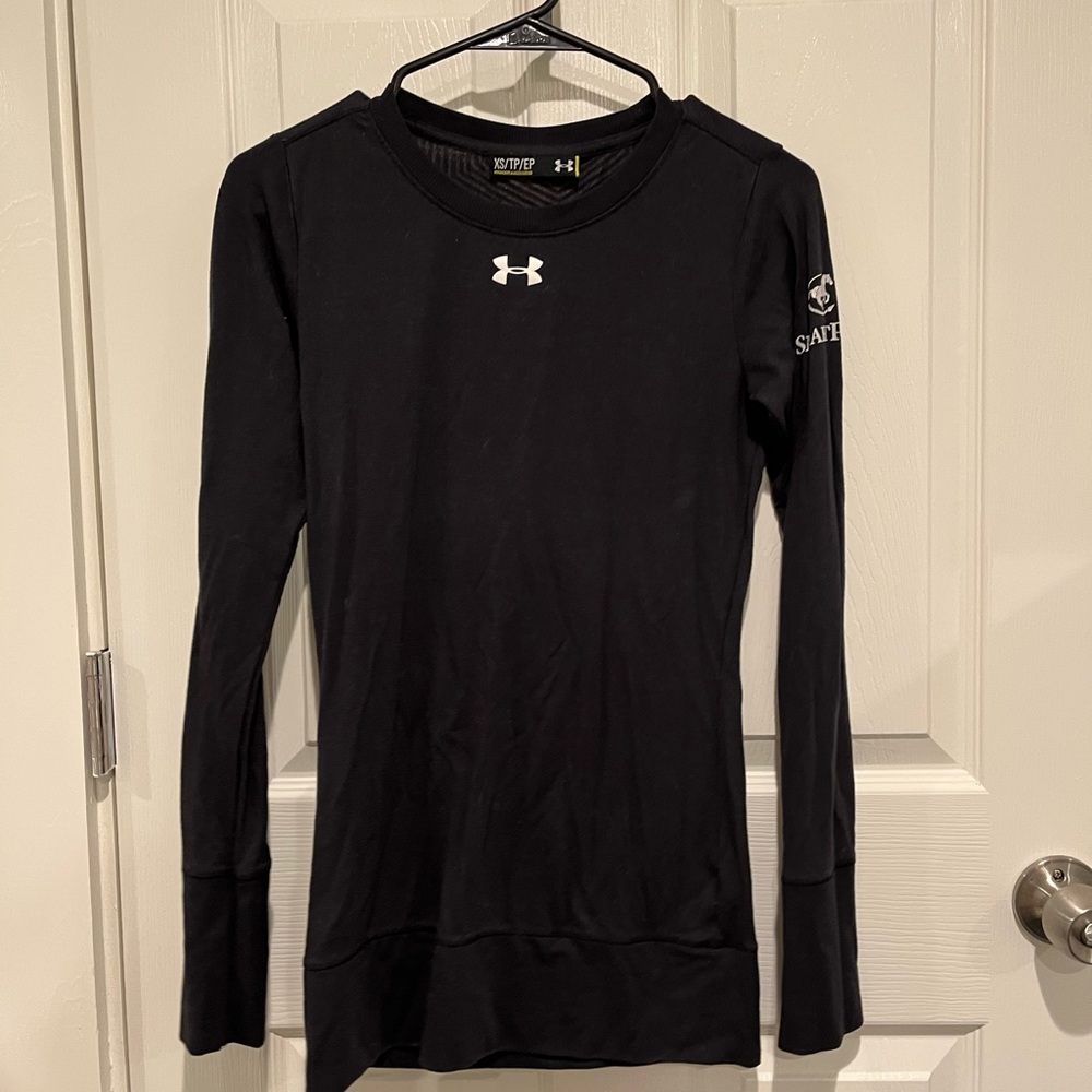 Black under armour long sleeve